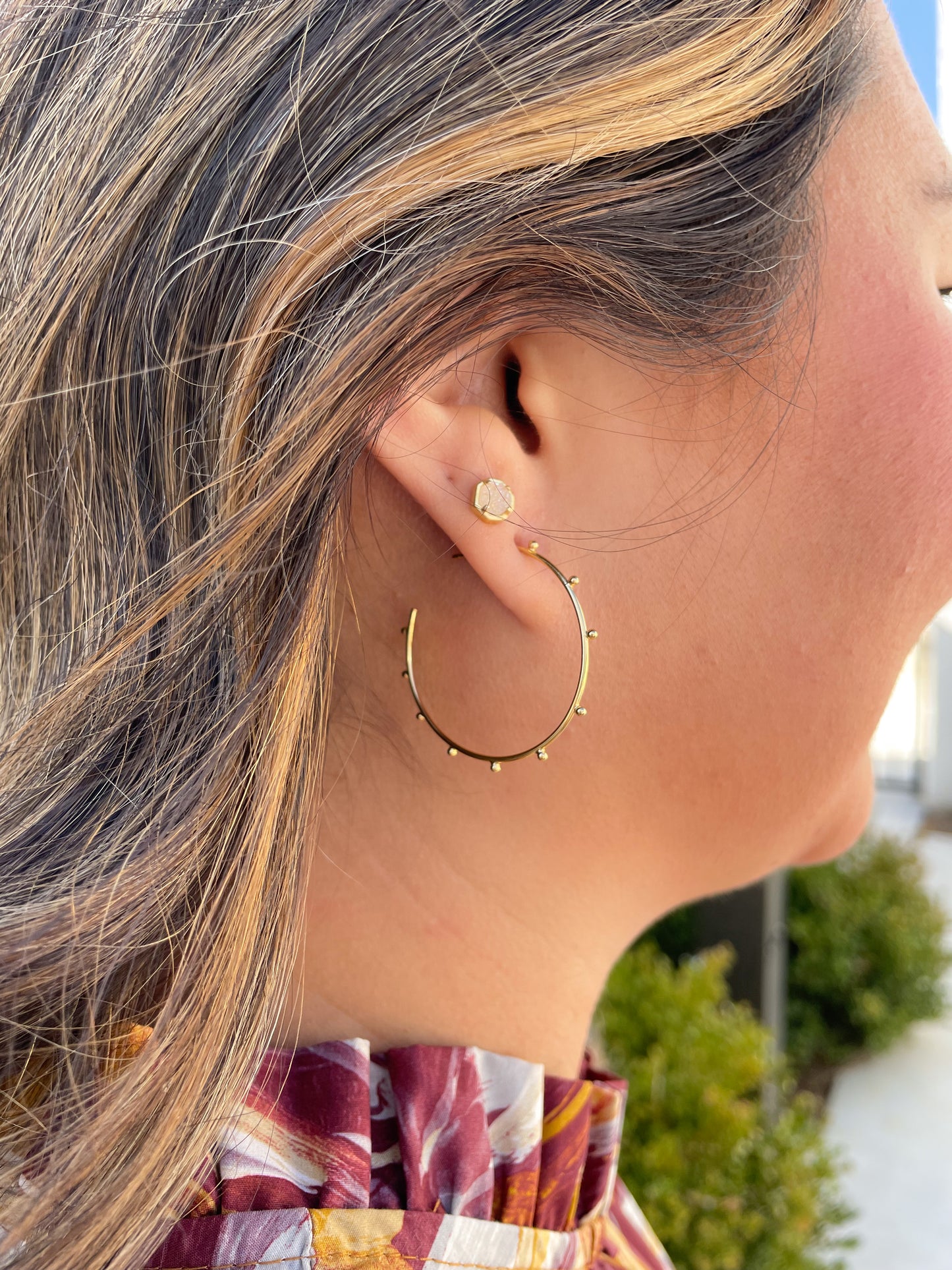 Annie Metal Ball Accent Hoops